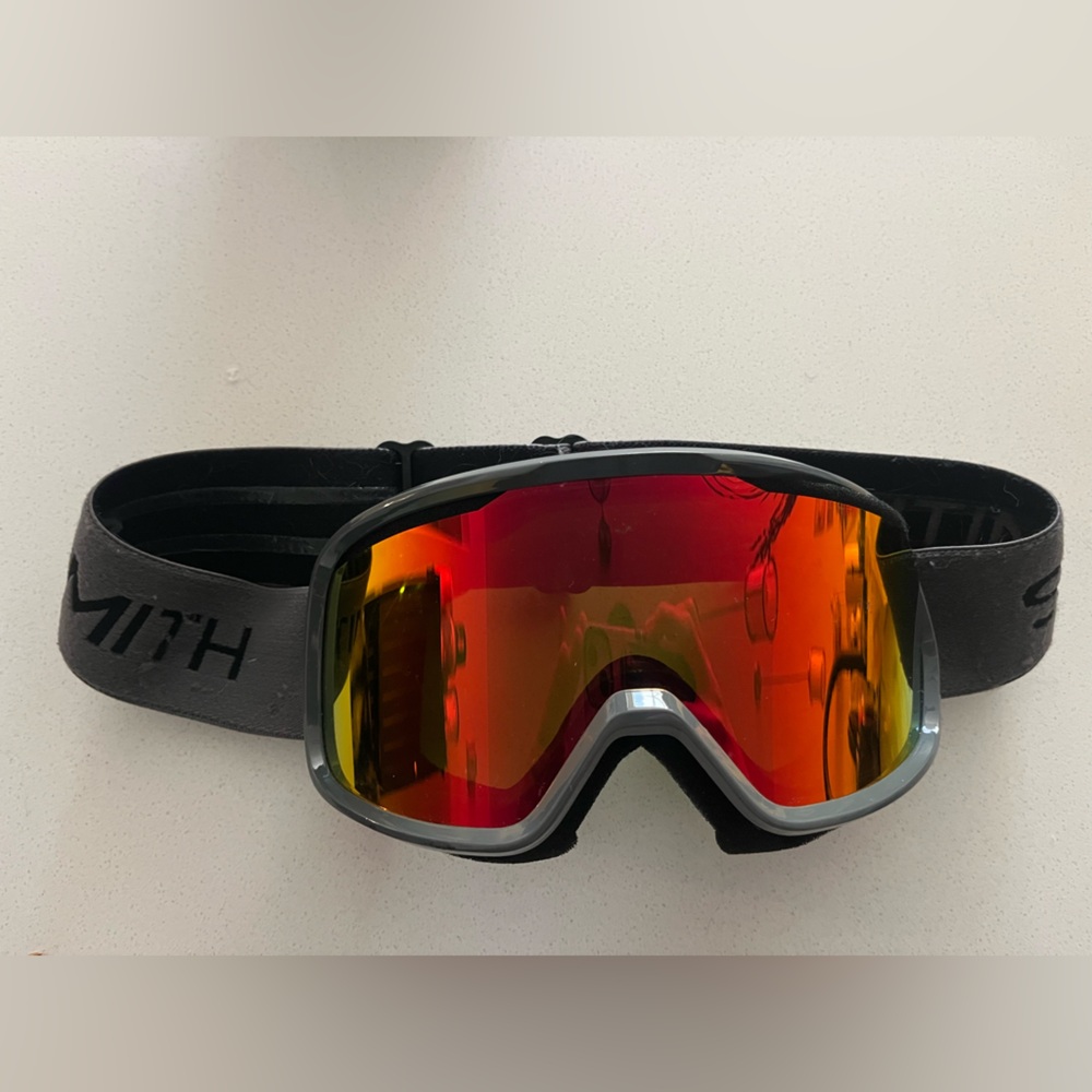 SMITH Ski Goggles - image 1